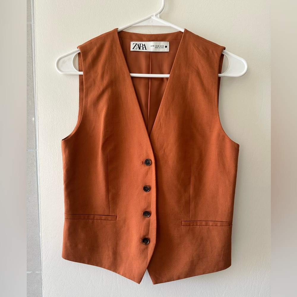 Zara rust orange vest